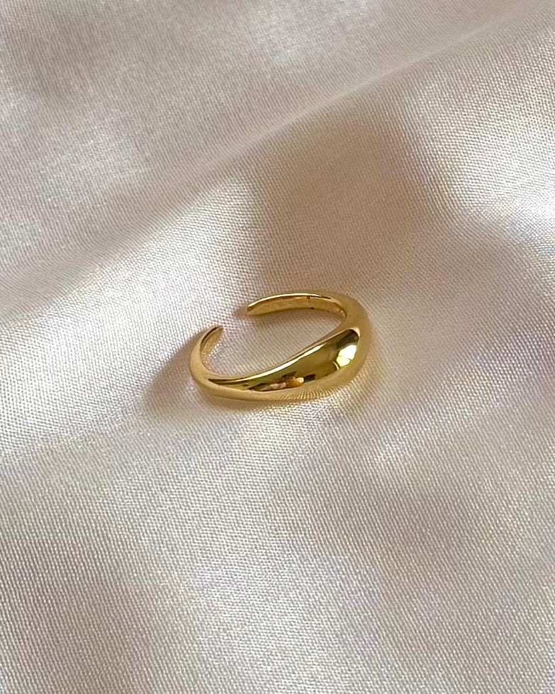 THE JADOO RING