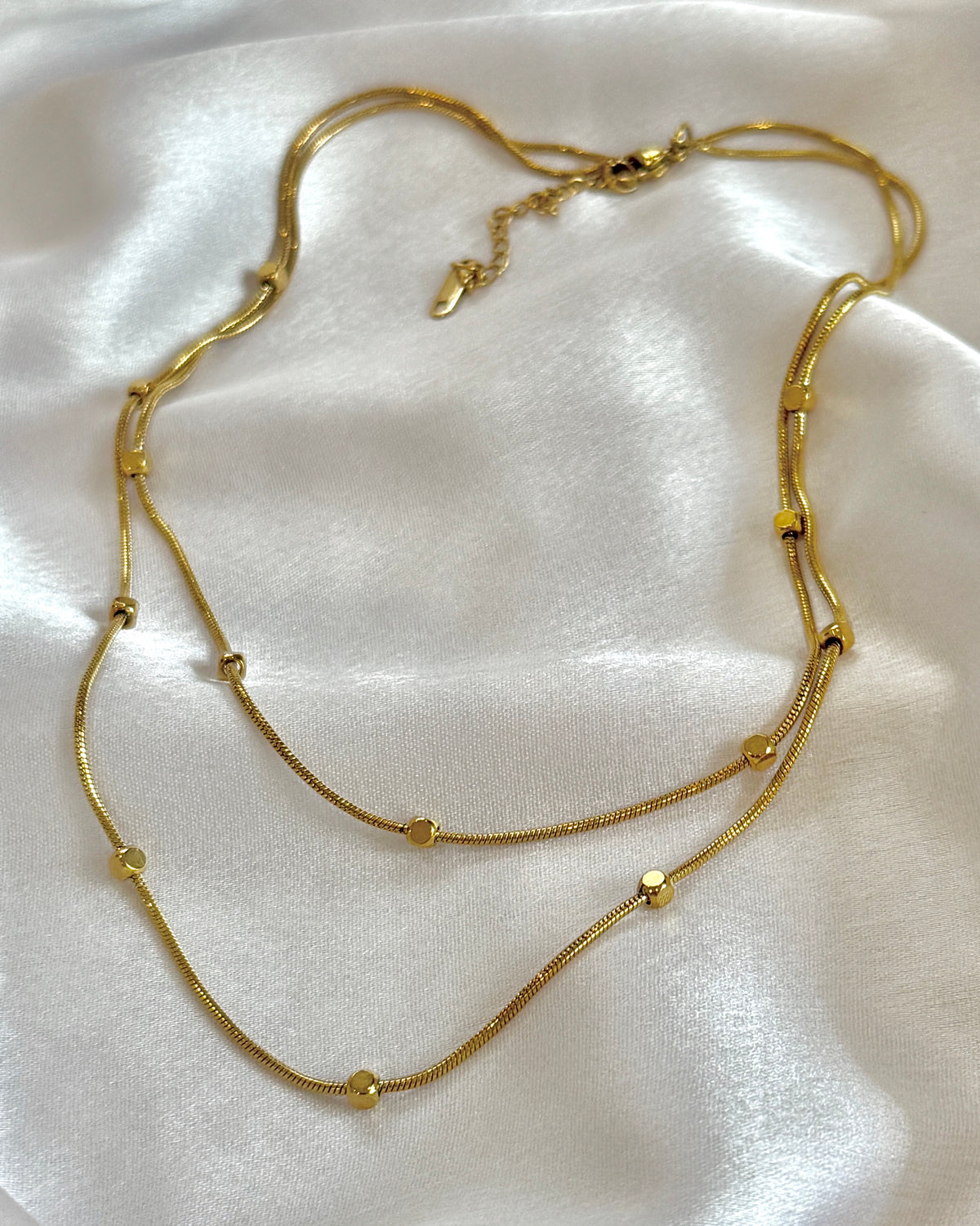THE MELA NECKLACE