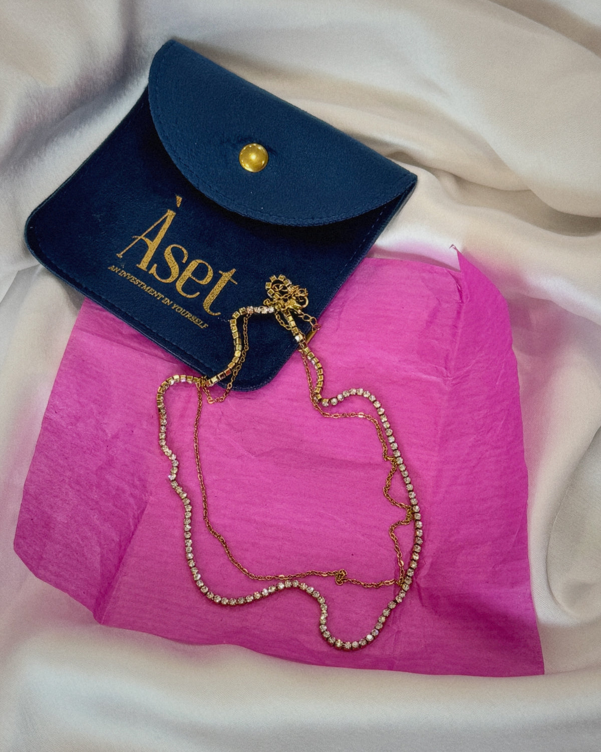 THE NOOR NECKLACE