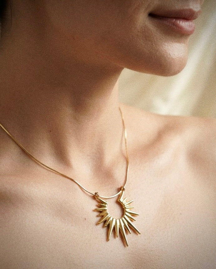 THE ROSHINI NECKLACE