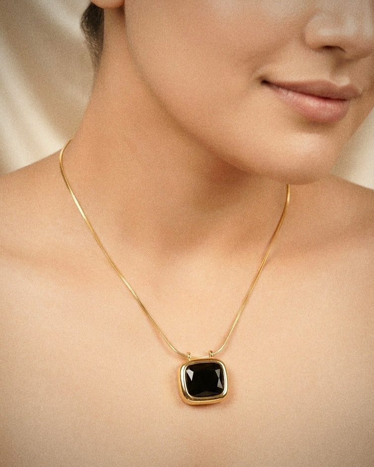 THE ELLORA NECKLACE